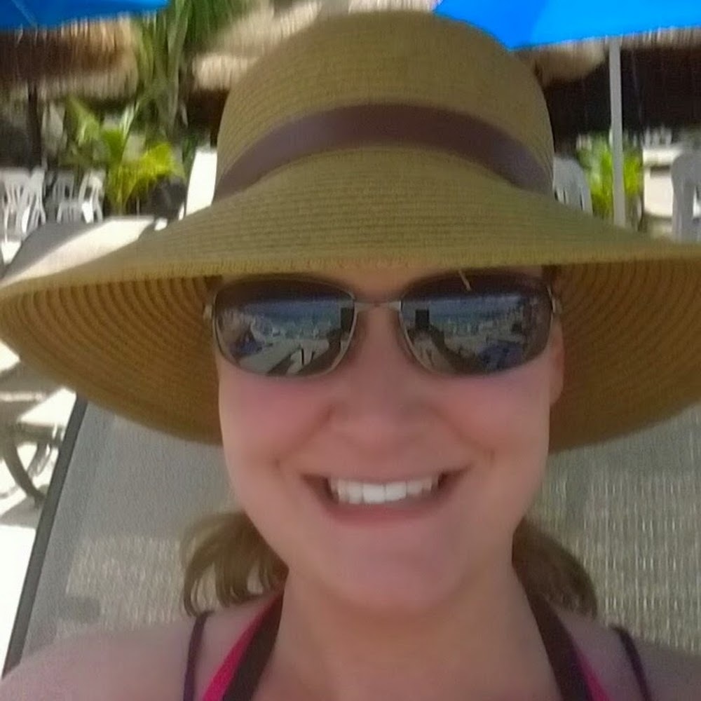 Meet your Posher, Angie